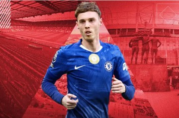 开云官网-英媒：帕尔默和曼联的转会传闻愈演愈烈，B费或许能腾出位置