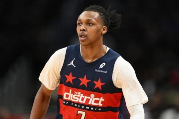 kaiyun-稳居东部垫底！步行者遭奇才8人上双背靠背双杀 赫夫22分