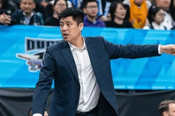 开云体育下载-潘江没了张宁与李春江一塌糊涂！关键时刻攻守纯送，本土球员也垮|山西|贾明儒|刘传兴|杰曼|球队_新浪体育_新浪新闻